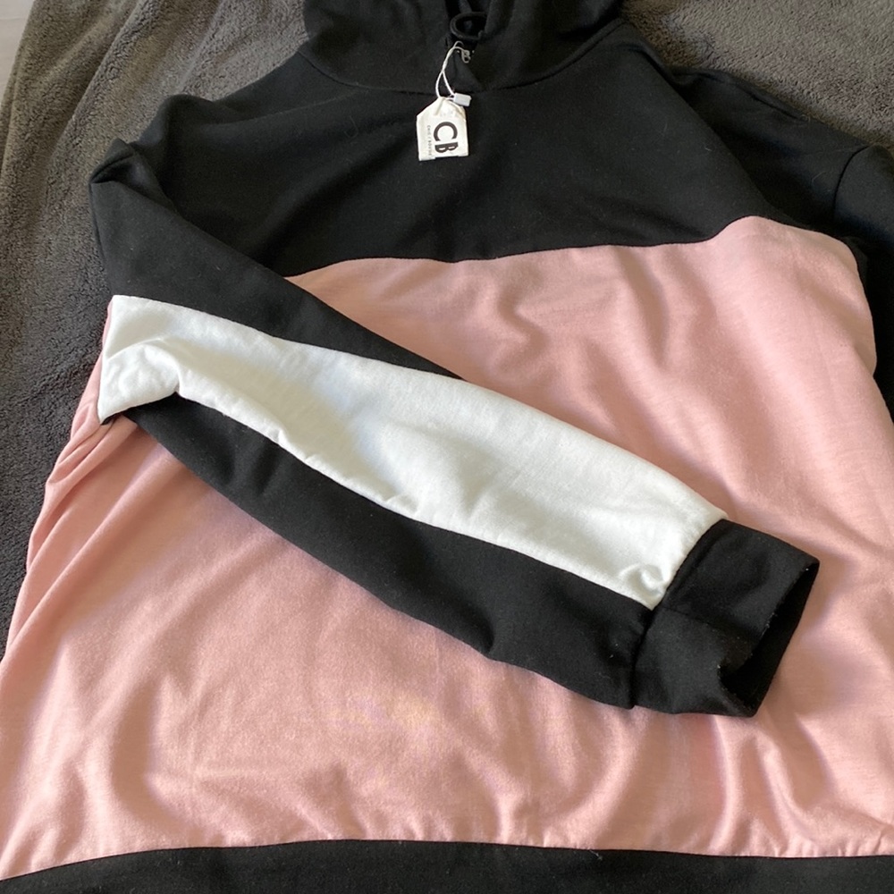 Color block thin hoodie crop style fit